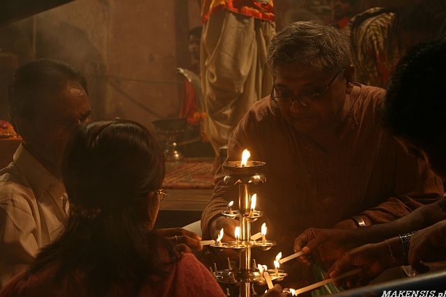 Zdjęcia: Varanasi, Ghaty nocą 2, INDIE Zdjęcia: Varanasi, Ghaty nocą 2, INDIE