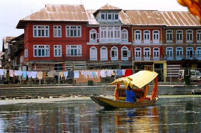Zdjęcia: Srinagar, Kaszmir, jezioro Srinagar, INDIE Zdjęcia: Srinagar, Kaszmir, jezioro Srinagar, INDIE