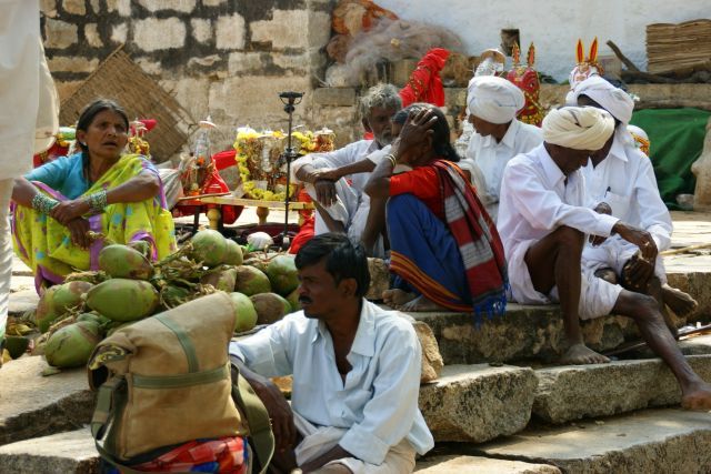 Zdjęcia: Hampi, Hampi , Oczekiwanie , INDIE Zdjęcia: Hampi, Hampi , Oczekiwanie , INDIE