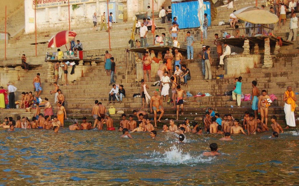 Zdjęcia: Varanasi, Uttar Pradesh, Poranna Puja, INDIE Zdjęcia: Varanasi, Uttar Pradesh, Poranna Puja, INDIE