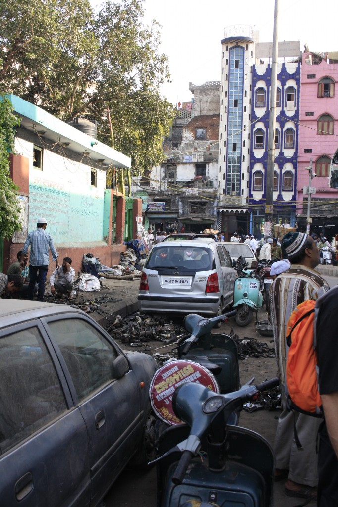 Zdjęcia: New Dehli, Północne Indie, Dzielnica mechaników - New Dehli, INDIE Zdjęcia: New Dehli, Północne Indie, Dzielnica mechaników - New Dehli, INDIE