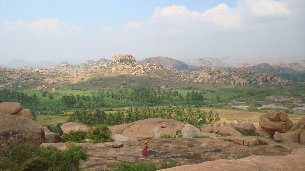 Zdjęcia: Hampi, Karnataka, Mały mnich, INDIE Zdjęcia: Hampi, Karnataka, Mały mnich, INDIE