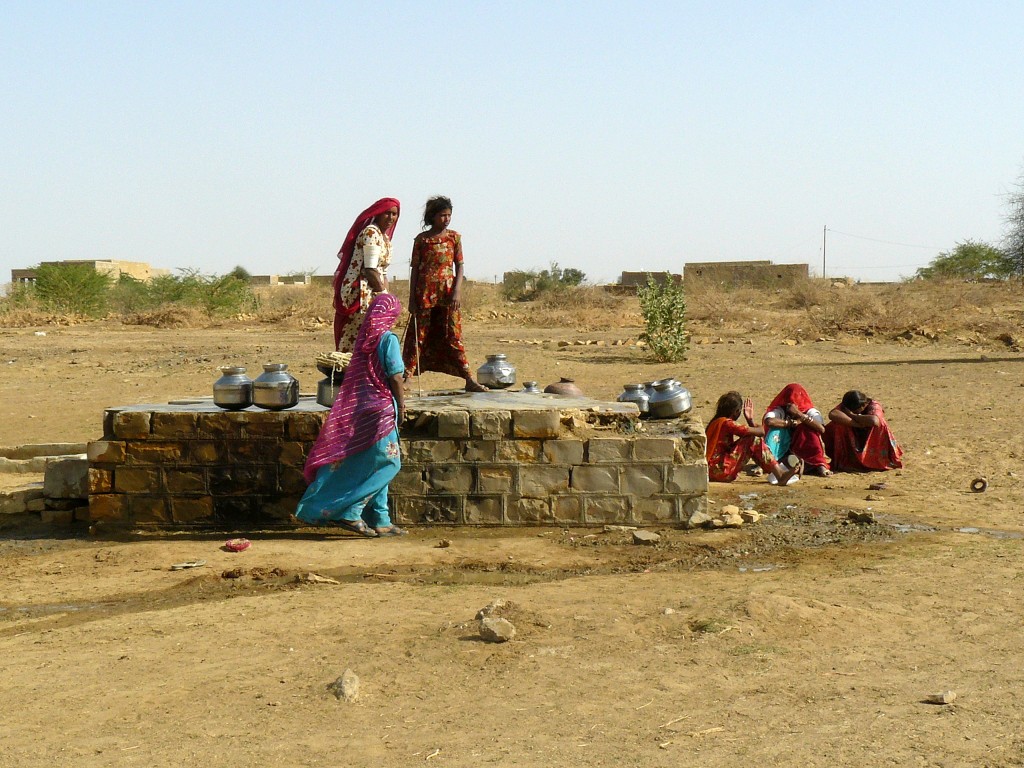Zdjęcia: Pustynia Thar, Rajasthan, Studnia życia, INDIE Zdjęcia: Pustynia Thar, Rajasthan, Studnia życia, INDIE