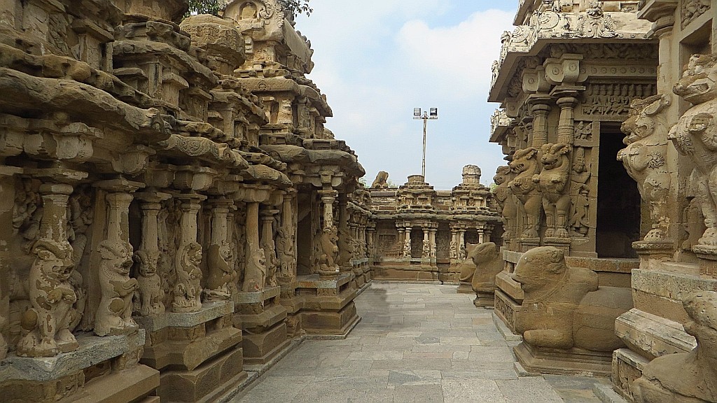 Zdjęcia: Kanchipuram, Tamil Nadu, Świątynia Kajlasanatha, INDIE Zdjęcia: Kanchipuram, Tamil Nadu, Świątynia Kajlasanatha, INDIE