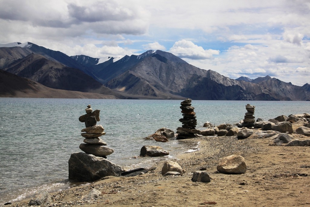 Zdjęcia: Pangong Lake, Ladakh, Nad jeziorem, INDIE Zdjęcia: Pangong Lake, Ladakh, Nad jeziorem, INDIE