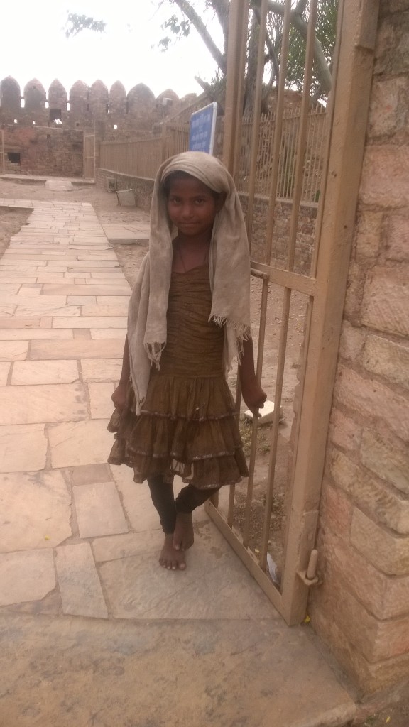 Zdjęcia: Gwalijar, Madhya Pradeś, Żelazne stópki :), INDIE Zdjęcia: Gwalijar, Madhya Pradeś, Żelazne stópki :), INDIE