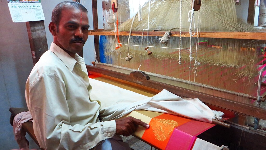 Zdjęcia: Kanchipuram, Tamilnadu, w pracy, INDIE Zdjęcia: Kanchipuram, Tamilnadu, w pracy, INDIE