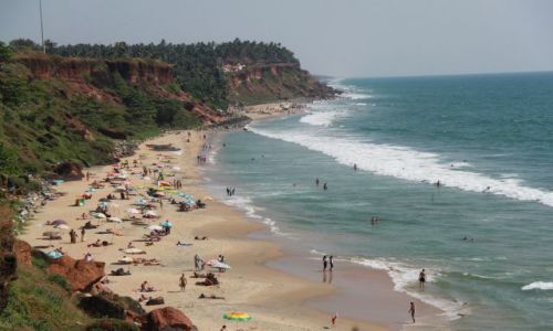 Zdjcie INDIE / Kerala  / Verkala / szeroki kadr na plae