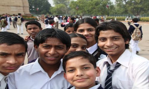 Zdjęcie INDIE / Delhi / New Delhi / Panowie wszyscy sie zmieszczą.....
