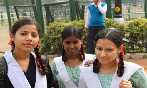 Zdjęcie INDIE / Delhi / New Delhi / dziewczynki