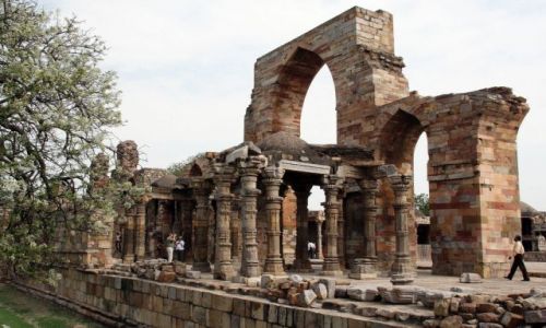 Zdjęcie INDIE / brak / Delhi - Qtub Minar / To trzeba zobaczyć ...