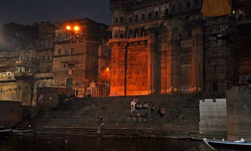 Zdjecie INDIE / miasto indyjskie w stanie Uttar Pradesh, / Varanasi /  Konkurs   Varanasi-2