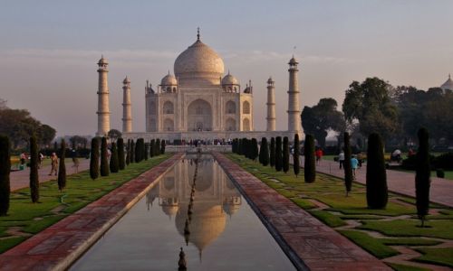 Zdjecie INDIE / Agra / Taj Mahal / O wschodzie