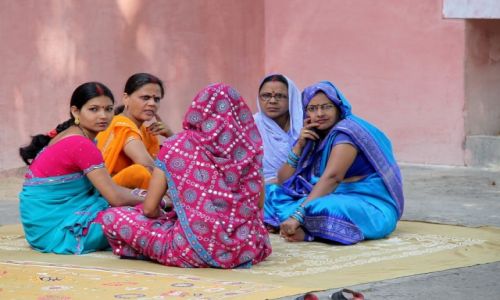 Zdjecie INDIE / - / Varanasi / Pogaduszki
