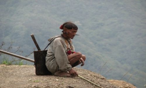 Zdjecie INDIE / NAGALAND / LONGWA / TWARZE