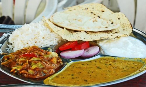 Zdjcie INDIE / Uttar Pradesh / Agra / Thali