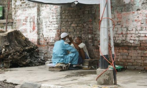 Zdjecie INDIE / - / Kolkata / Golibroda