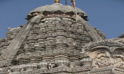 Zdjcie INDIE / stan Maharashtra / okolice Aurangabadu / witynia Ghrusneswar