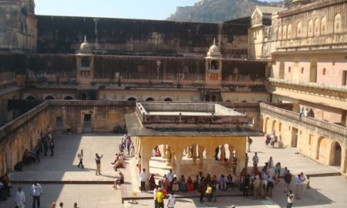 Zdjecie INDIE / Radastan / Dajpur / Zatoczony Fort Amber:)