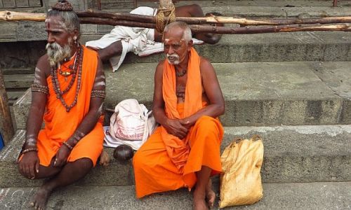 Zdjecie INDIE / Tamil Nadu / Tiruvannamalaj / pielgrzymi
