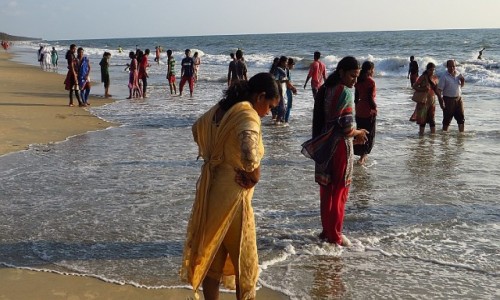 Zdjcie INDIE / Kerala / Cherai / na play Morza Arabskiego