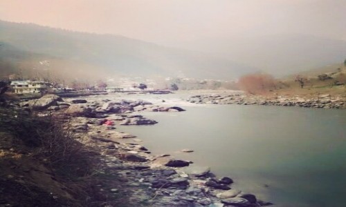 Zdjęcie INDIE / Himanchal / Manali / Manali river
