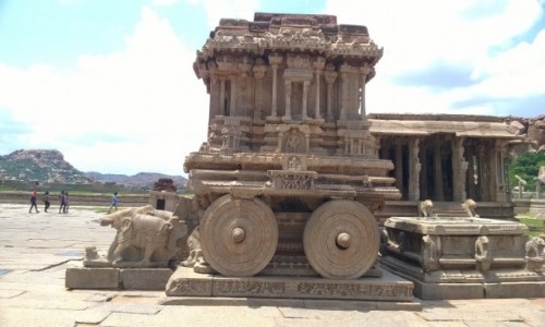 INDIE / Karnataka / Hampi / witynia Wittalaya w Hampi