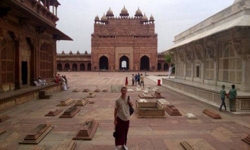 Zdjęcie INDIE / Uttar Pradeś / Fatehpur Sikri / Buland Darwaza od strony dziedzińca