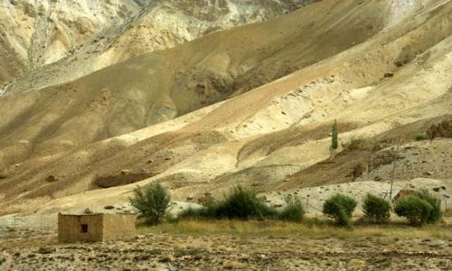 Zdjecie INDIE / zanskar / dolina / maly bezpiczny domek