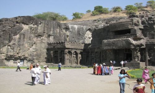 Zdjęcie INDIE / Maharastra / Ellora / świątynia Kailasa