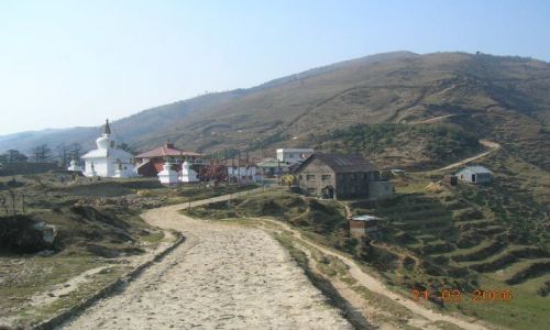 INDIE / Bengal Zachodni / trekking Sandakphu / wioska Lameyohura
