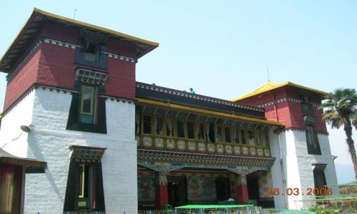 INDIE / Sikkim / Gangtok / Instytut Tybetaski