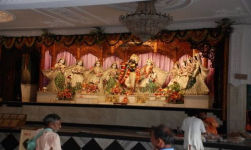 Zdjęcie INDIE / West Bengal / 150 km. od Kalkuty / Iskcon Temple Maya Pur