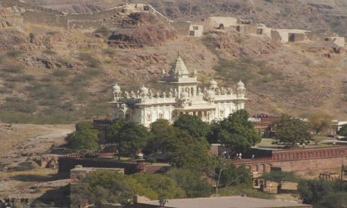 INDIE / Rajasthan / Jodhpur /  widok z fortu Jasthwan Thada