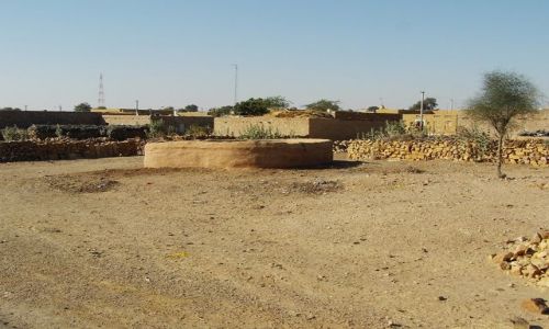 INDIE / Rajasthan / Jaisalmer - pustynia Thar / pustynne osady