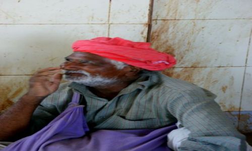 Zdjecie INDIE / Bhuj / Bhuj / Obdydoek