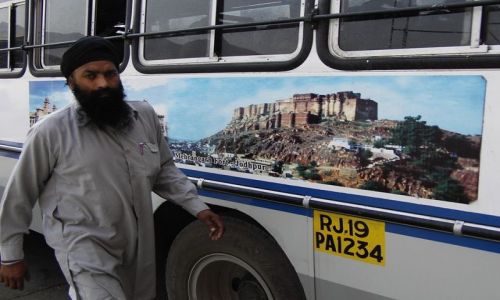 INDIE / Rajasthan / Jodhpur - Jaipur / w drodze do Jaipur
