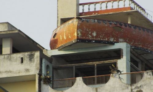 INDIE / Uttar Pradesh / Varanasi / d na dachu