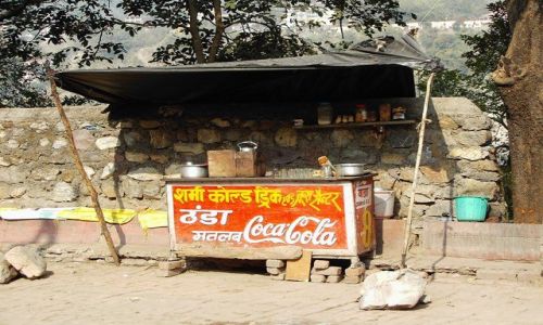 Zdjcie INDIE / Uttaranchal / Rishikesh / sklep 