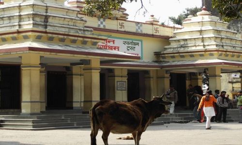 INDIE / Uttaranchal / Rishikesh / przed wityni
