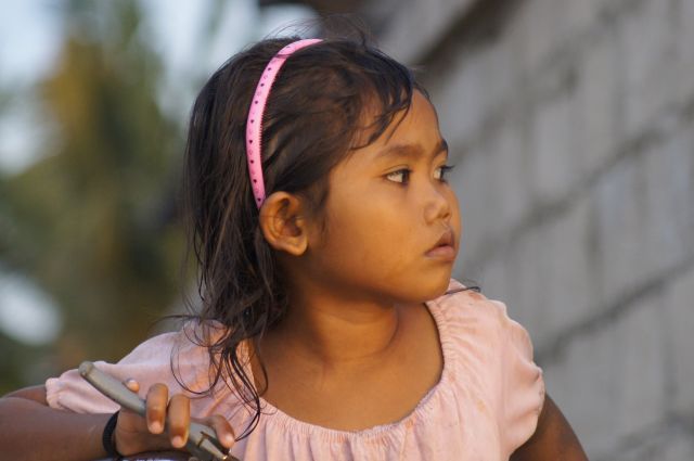 Zdjęcia: Jungut, Lembongan, twarze - NIRAKULA - niewzruszona, INDONEZJA Zdjęcia: Jungut, Lembongan, twarze - NIRAKULA - niewzruszona, INDONEZJA