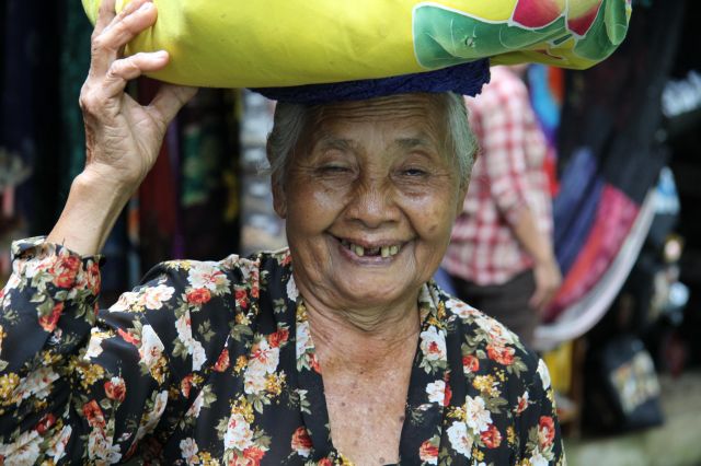 Zdjęcia: BALI, Indonezja, MAŁŻEŃSTWO IDEALNE-ŻONA, INDONEZJA Zdjęcia: BALI, Indonezja, MAŁŻEŃSTWO IDEALNE-ŻONA, INDONEZJA