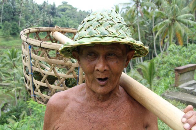 Zdjęcia: BALI, Indonezja, Impreza.Chłopak do towarzystwa dla Globtroterek, INDONEZJA Zdjęcia: BALI, Indonezja, Impreza.Chłopak do towarzystwa dla Globtroterek, INDONEZJA
