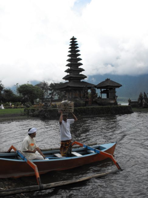 Zdjęcia: świątynia Ulun Danu, Bali, Ulun Danu, INDONEZJA Zdjęcia: świątynia Ulun Danu, Bali, Ulun Danu, INDONEZJA