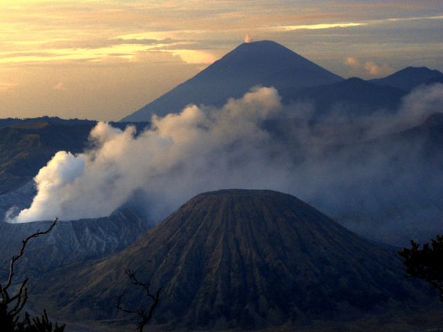 Zdjęcia: wulkan Bromo, Jawa, do kolekcji "Bromo" o świcie, INDONEZJA Zdjęcia: wulkan Bromo, Jawa, do kolekcji "Bromo" o świcie, INDONEZJA
