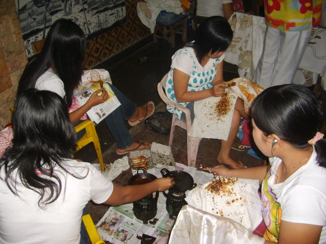 Zdjęcia: pracownia batiku, Jawa, w manufakturze, INDONEZJA Zdjęcia: pracownia batiku, Jawa, w manufakturze, INDONEZJA