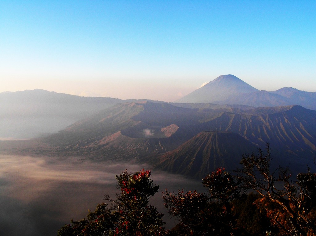 Zdjęcia: Kandela Bromo, Jawa, Park wulkaniczny, INDONEZJA Zdjęcia: Kandela Bromo, Jawa, Park wulkaniczny, INDONEZJA