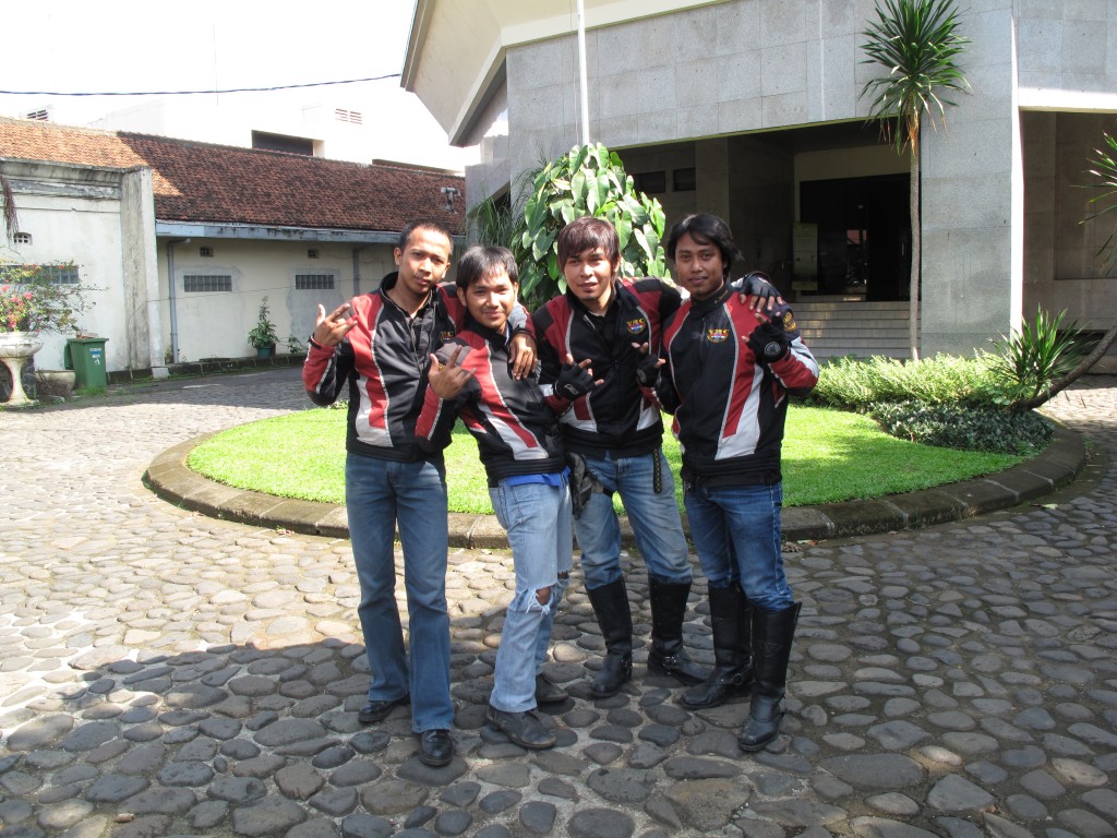 Zdjęcia: Bogor, Park Narodowy, Indonezyjska awangarda, INDONEZJA Zdjęcia: Bogor, Park Narodowy, Indonezyjska awangarda, INDONEZJA