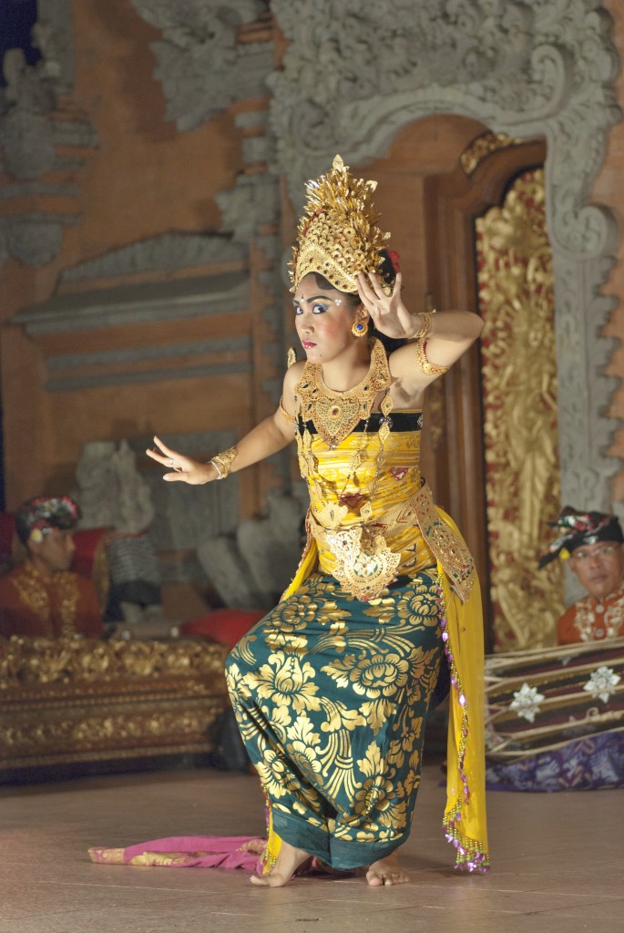Zdjęcia: Ubud, Bali, Ubud Palace-taniec Legong, INDONEZJA Zdjęcia: Ubud, Bali, Ubud Palace-taniec Legong, INDONEZJA