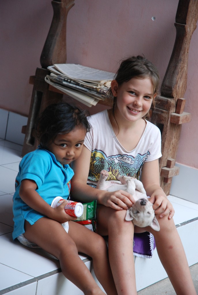 Zdjęcia: Lombok, "mam szczeniaczka ...", INDONEZJA Zdjęcia: Lombok, "mam szczeniaczka ...", INDONEZJA